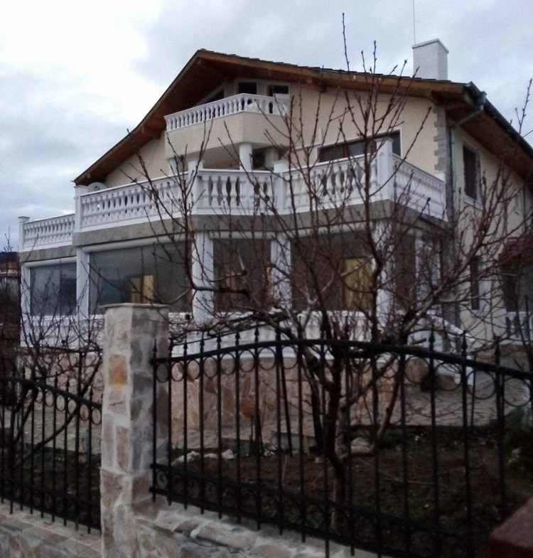 Къща - Варна, Изгрев - 0