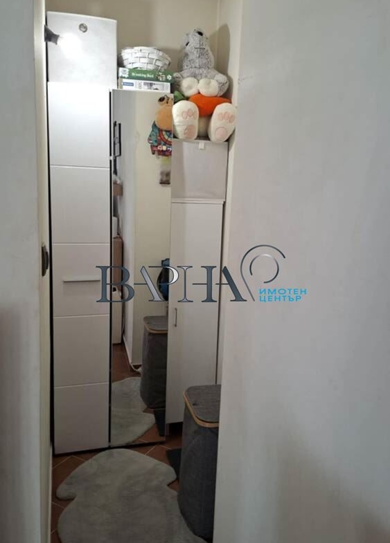 1-стаен - Варна, Цветен - 0