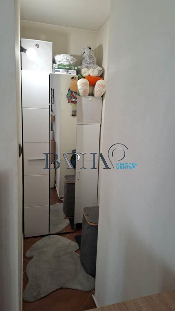 1-стаен - Варна, Цветен - 0