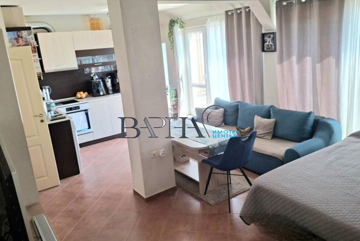 1-стаен - Варна, Цветен - 0