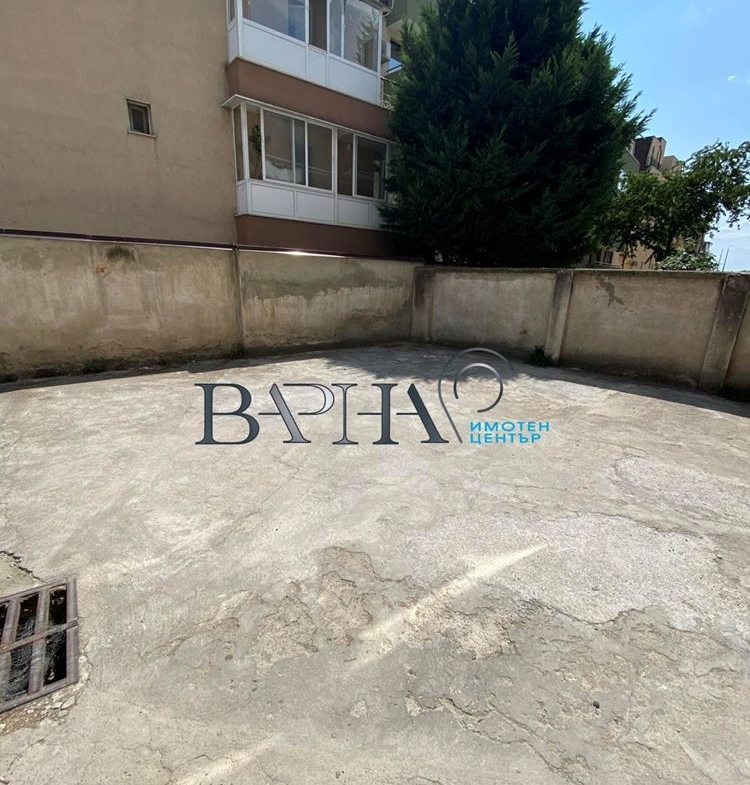 3-стаен - Варна, Конфуто - 0