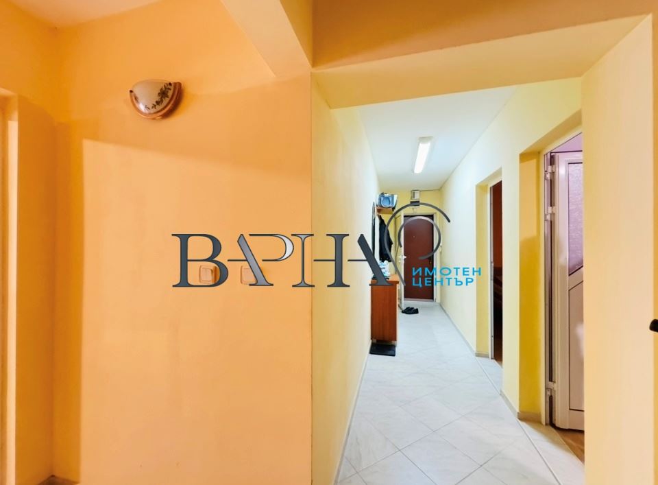 3-стаен - Варна, Лятно кино Тракия - 0