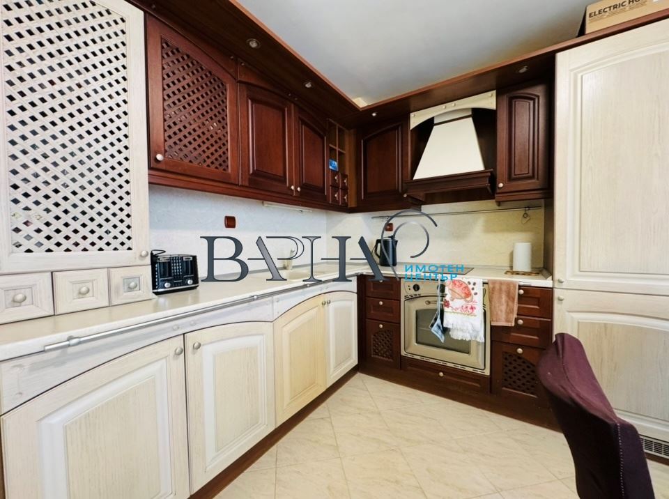 3-стаен - Варна, Лятно кино Тракия - 0