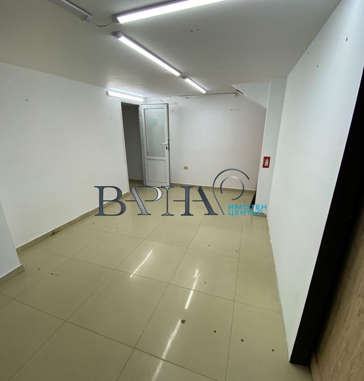 Магазин - Варна, ЖП Гара - 0