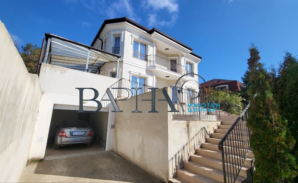 Къща - Варна, област, м-т Манастирски рид - 0