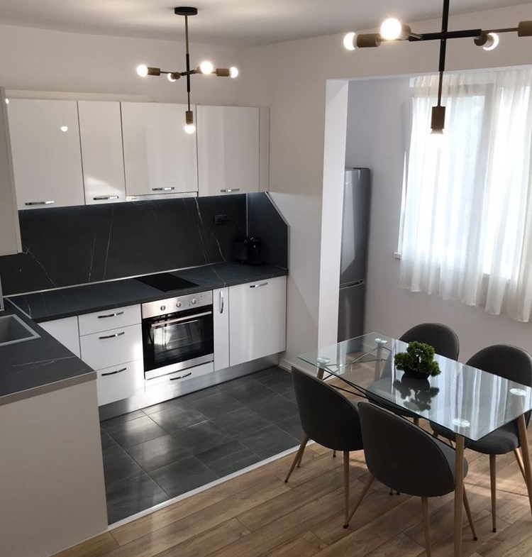 Продава Двустаен Апартамент в кв. Трошево - 0