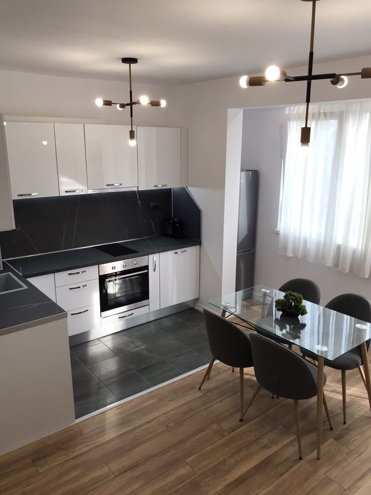 Продава Двустаен Апартамент в кв. Трошево - 0