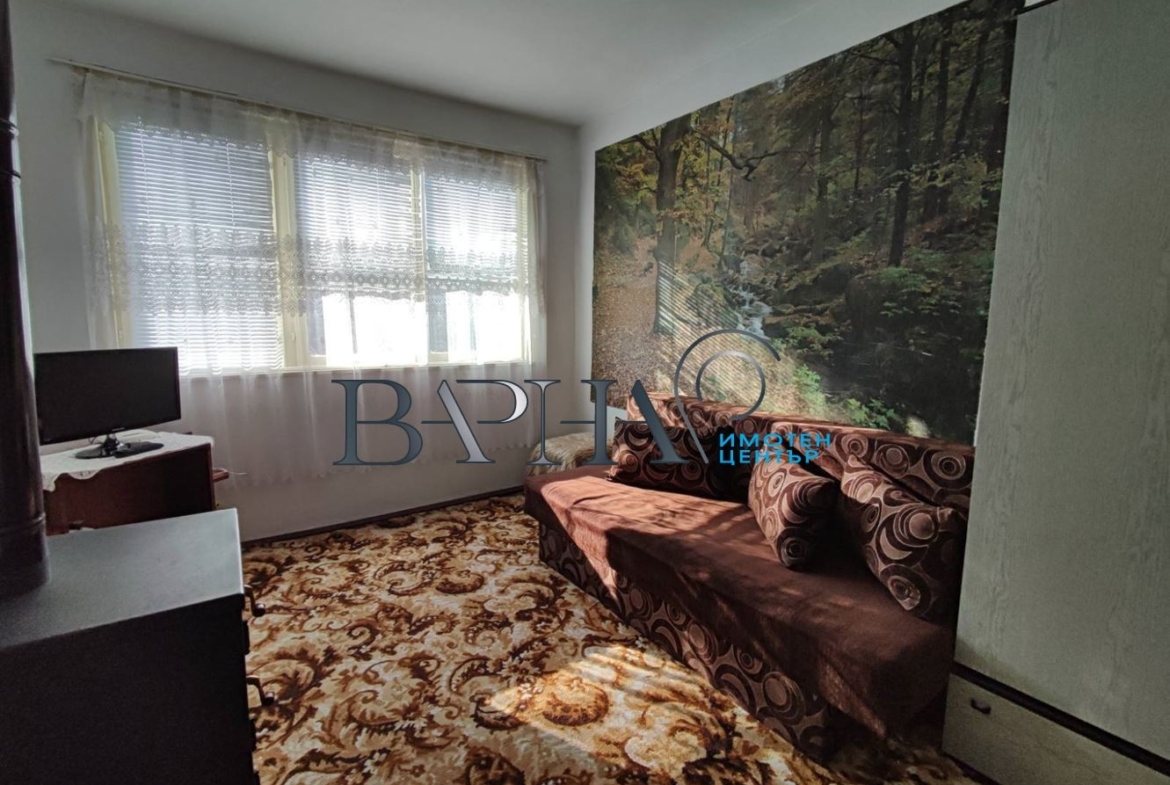 Етаж от къща - Добрич, област, гр.Генерал Тошево - 0