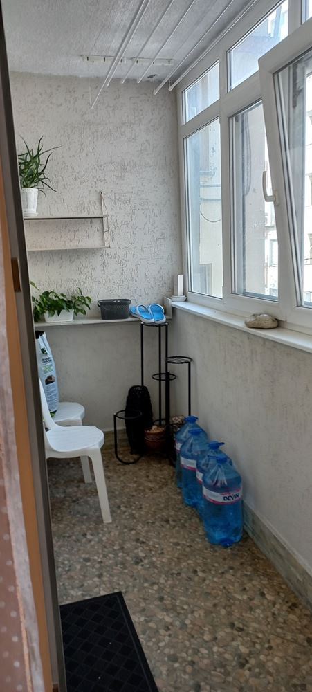 Продава Четиристаен Апартамент Тухлена Сграда - 0