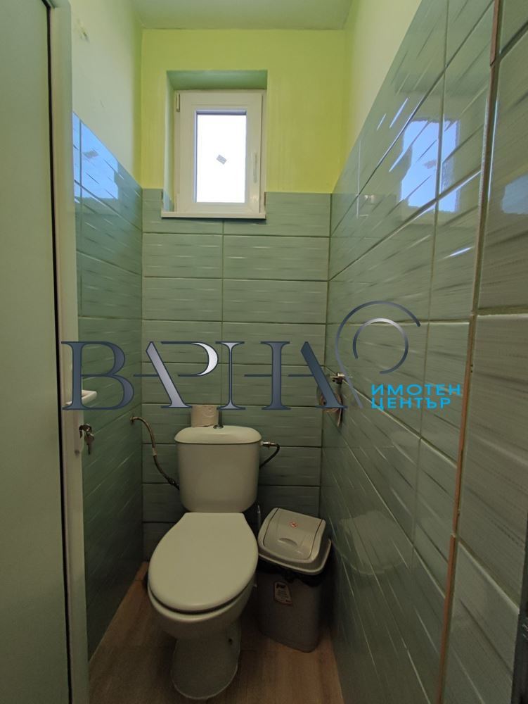 Етаж от къща - Добрич, област, гр.Генерал Тошево - 0