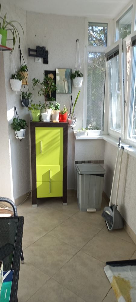 Продава Четиристаен Апартамент Тухлена Сграда - 0