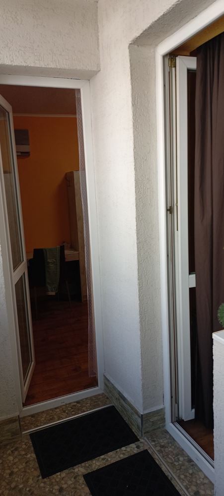 Продава Четиристаен Апартамент Тухлена Сграда - 0