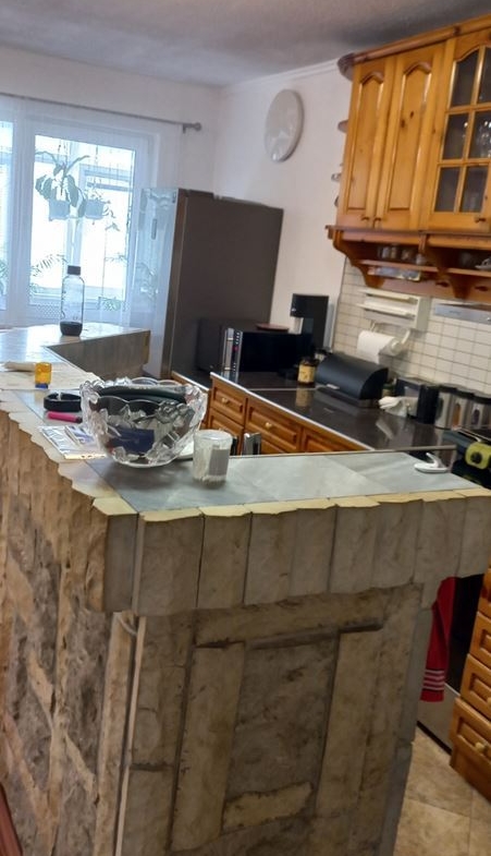 Продава Четиристаен Апартамент Тухлена Сграда - 0