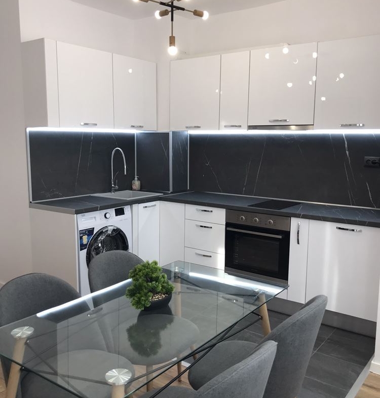 Продава Двустаен Апартамент в кв. Трошево - 0