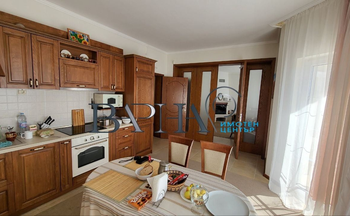 Къща - Варна, област, м-т Манастирски рид - 0