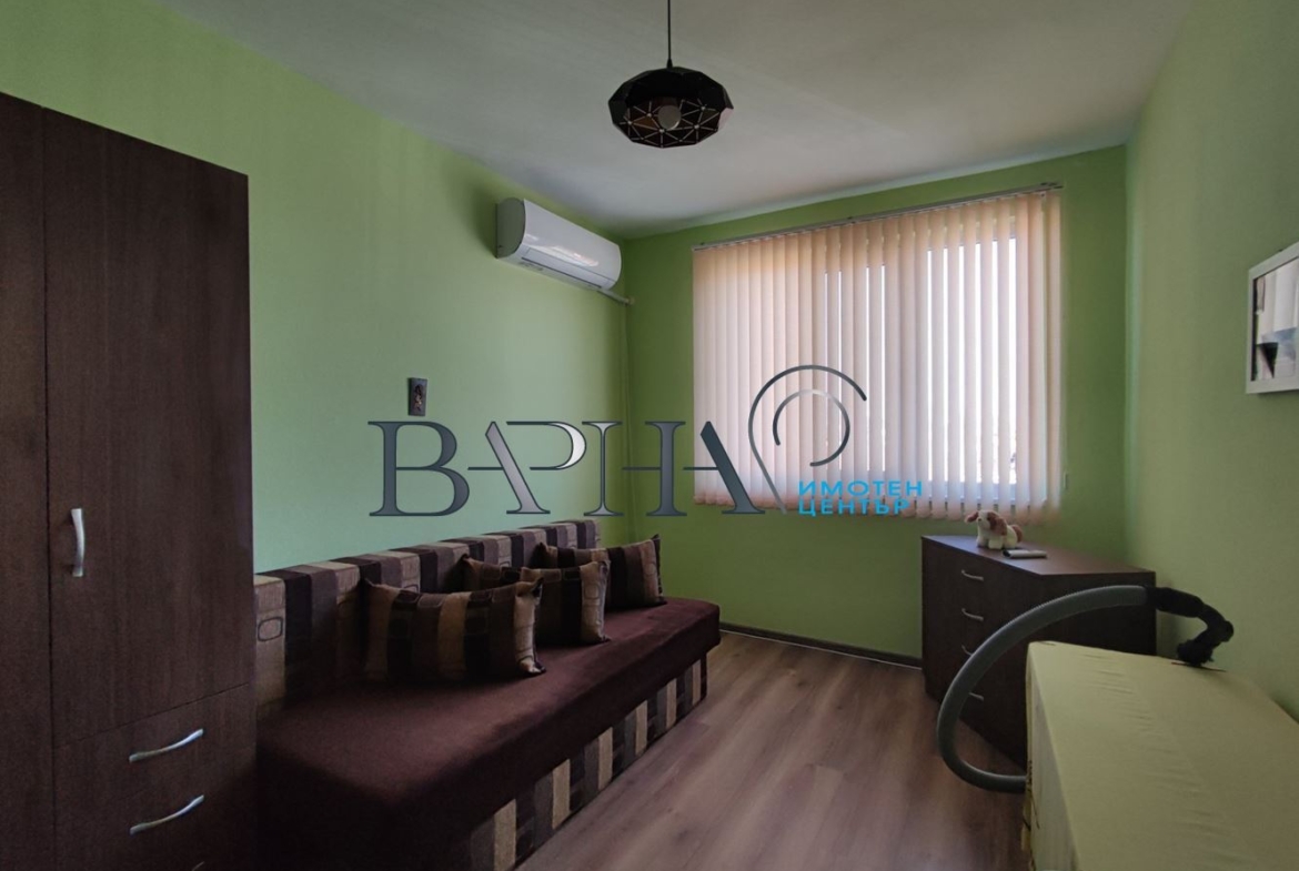 Етаж от къща - Добрич, област, гр.Генерал Тошево - 0