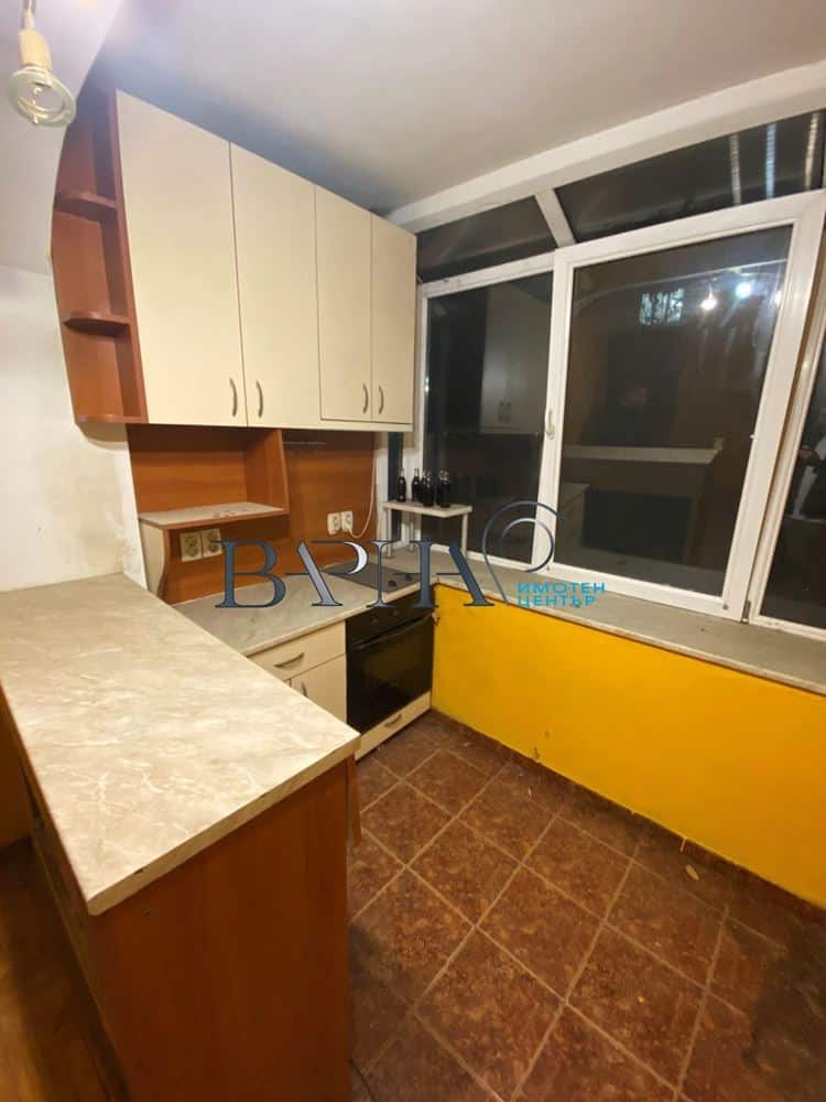 3-стаен - Варна, Конфуто - 0