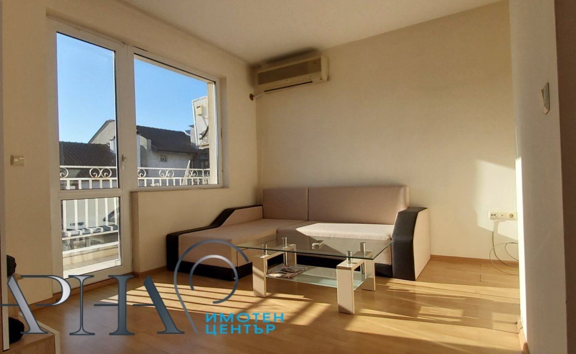 2-стаен - Варна, Колхозен пазар - 0