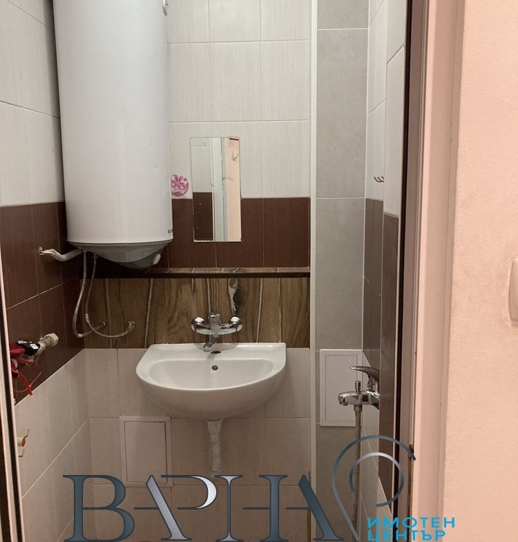 2-стаен - Варна, Младост 2 - 0