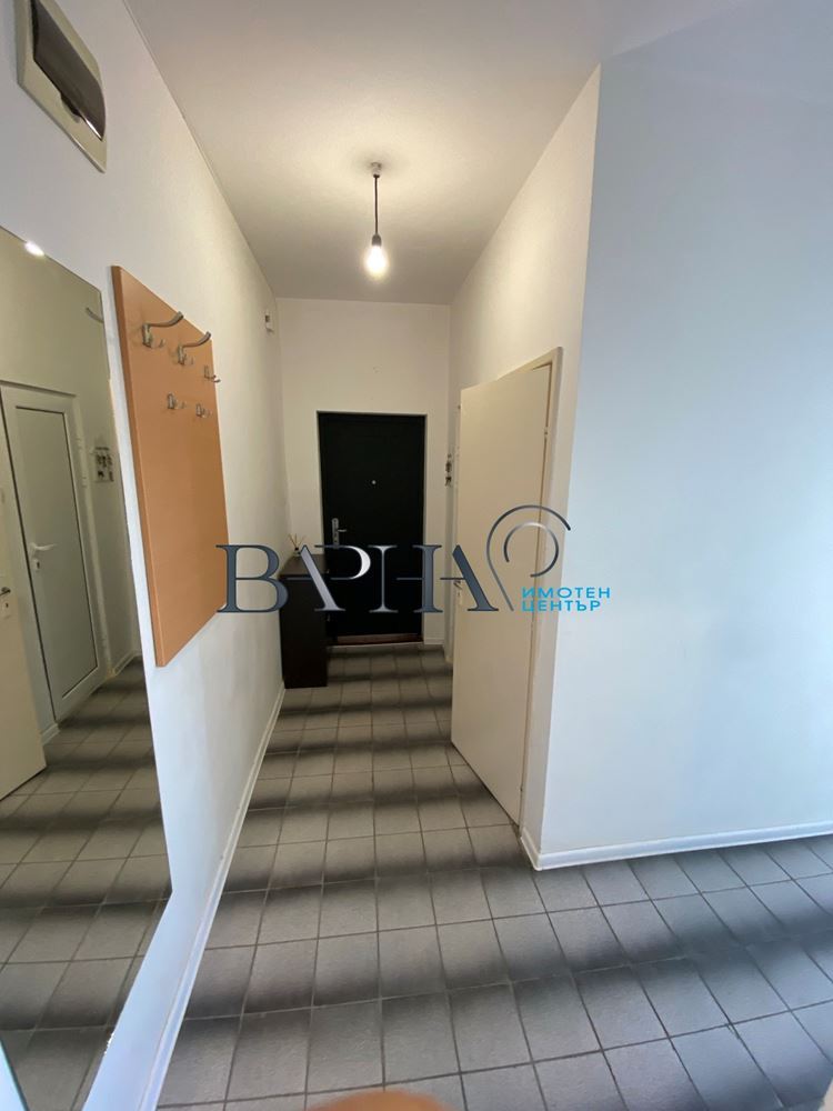 2-стаен - Варна, Младост 2 - 0