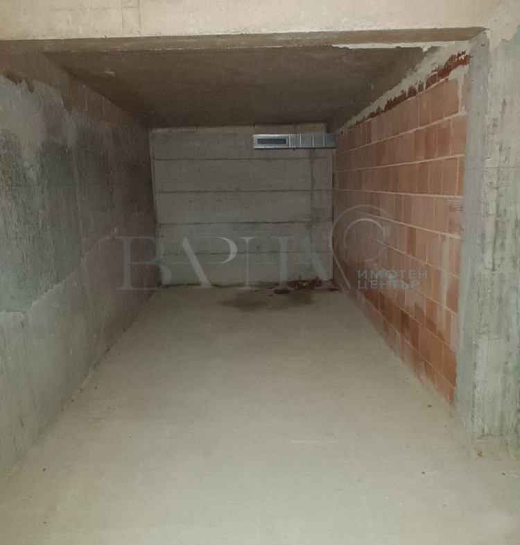 Гараж - Варна, Трошево - 0