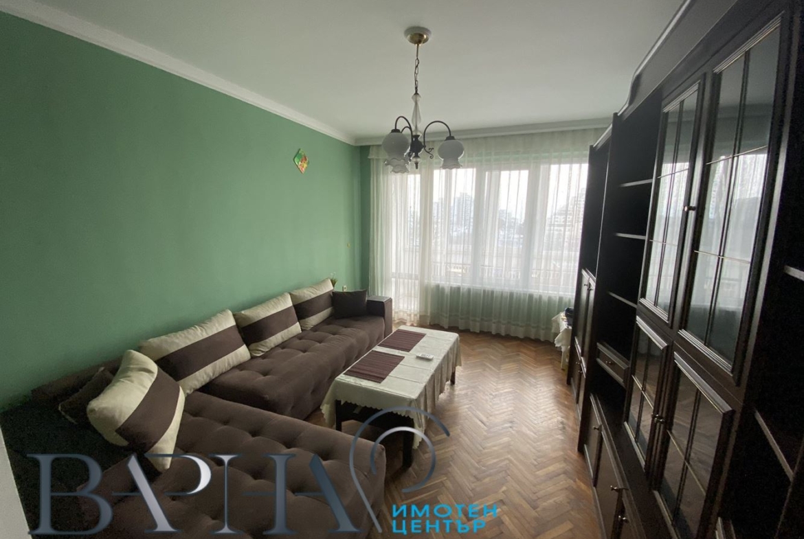 3-стаен - Варна, Генералите - 0