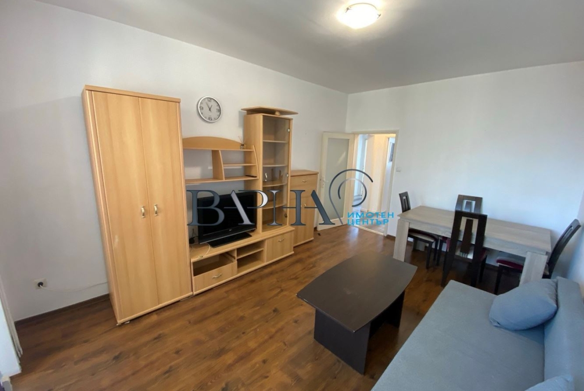 2-стаен - Варна, Младост 2 - 0