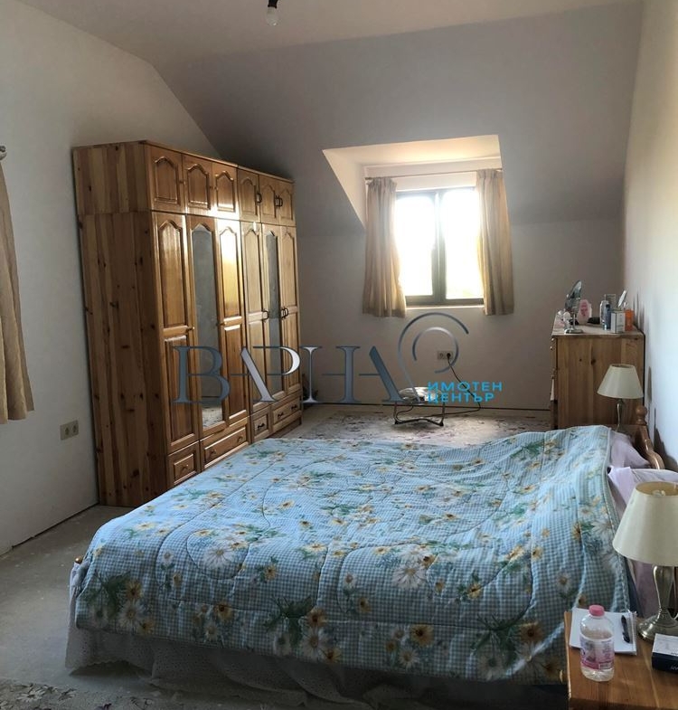 Къща - Варна, област, с.Изгрев - 0