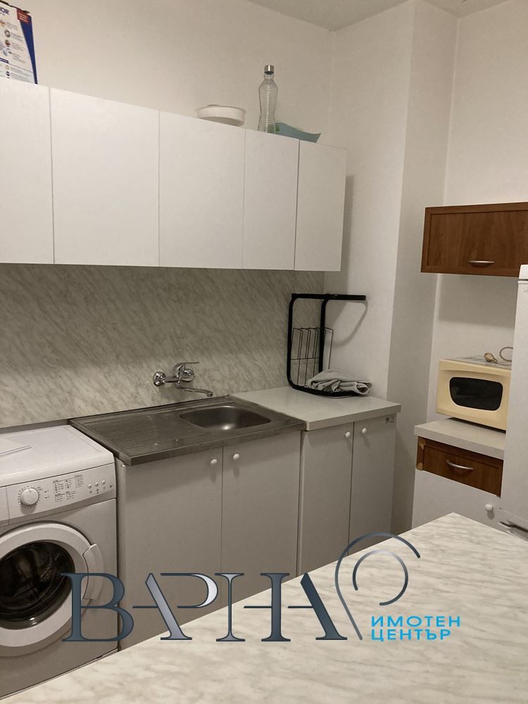 2-стаен - Варна, Младост 2 - 0