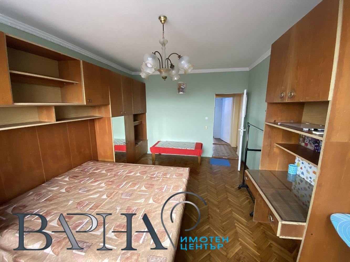 3-стаен - Варна, Генералите - 0