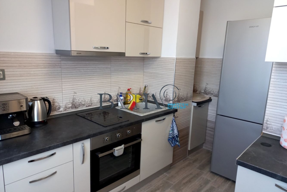 3-стаен - Варна, Лятно кино Тракия - 0