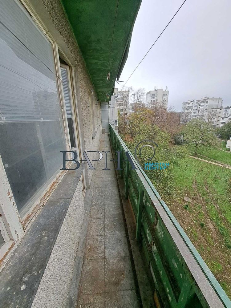 3-стаен - Варна, Младост 1 - 0