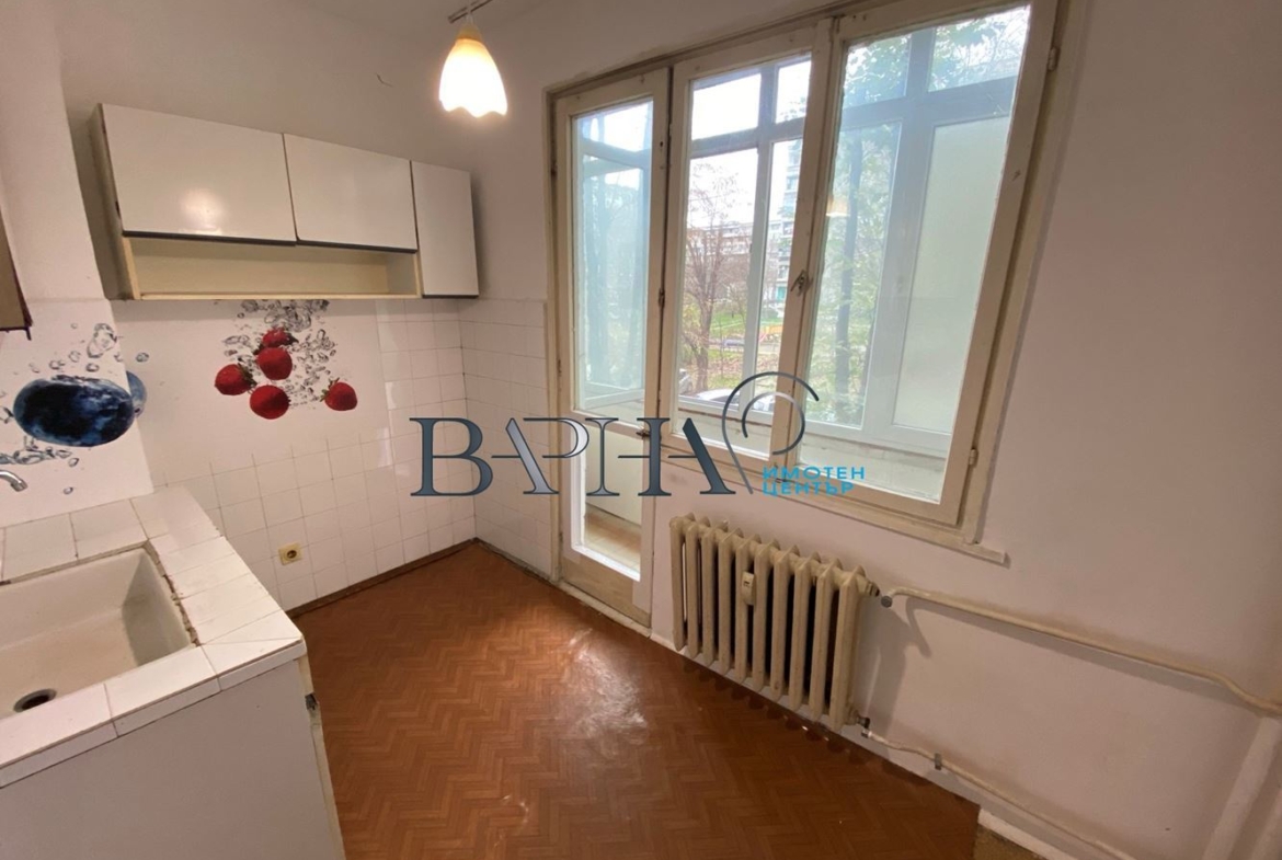 Продава Апартамент Младост Спалня Хол Кухня - 0