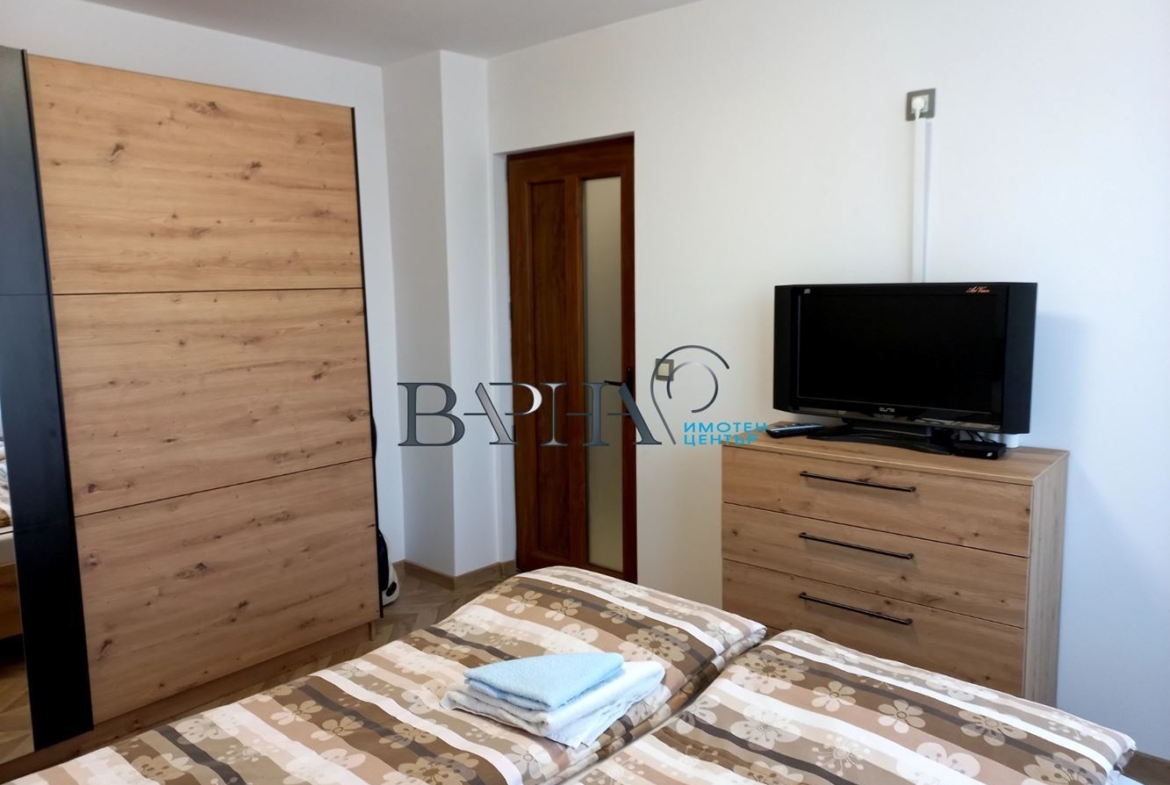 3-стаен - Варна, Лятно кино Тракия - 0