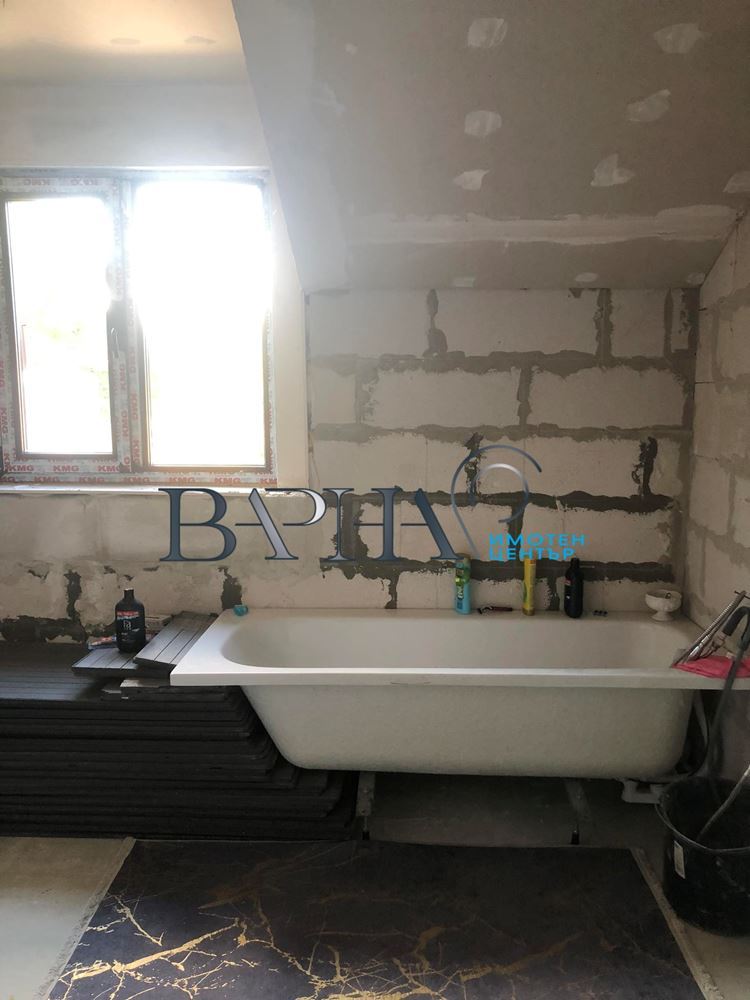 Къща - Варна, област, с.Изгрев - 0