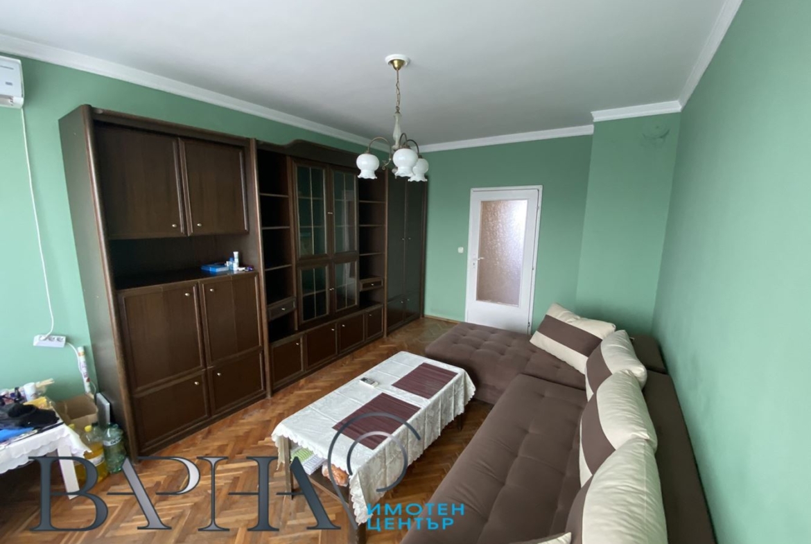 3-стаен - Варна, Генералите - 0