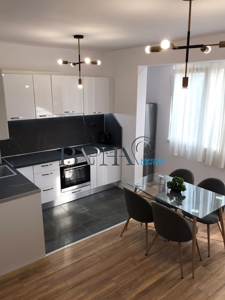 Продава Двустаен Апартамент в кв. Трошево - 0