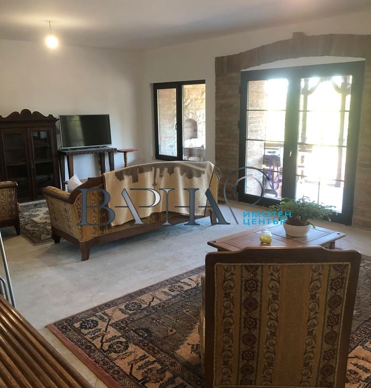 Къща - Варна, област, с.Изгрев - 0