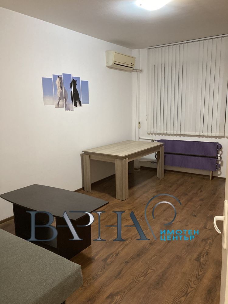 2-стаен - Варна, Младост 2 - 0