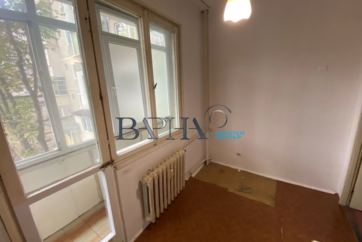 Продава Апартамент Младост Спалня Хол Кухня - 0