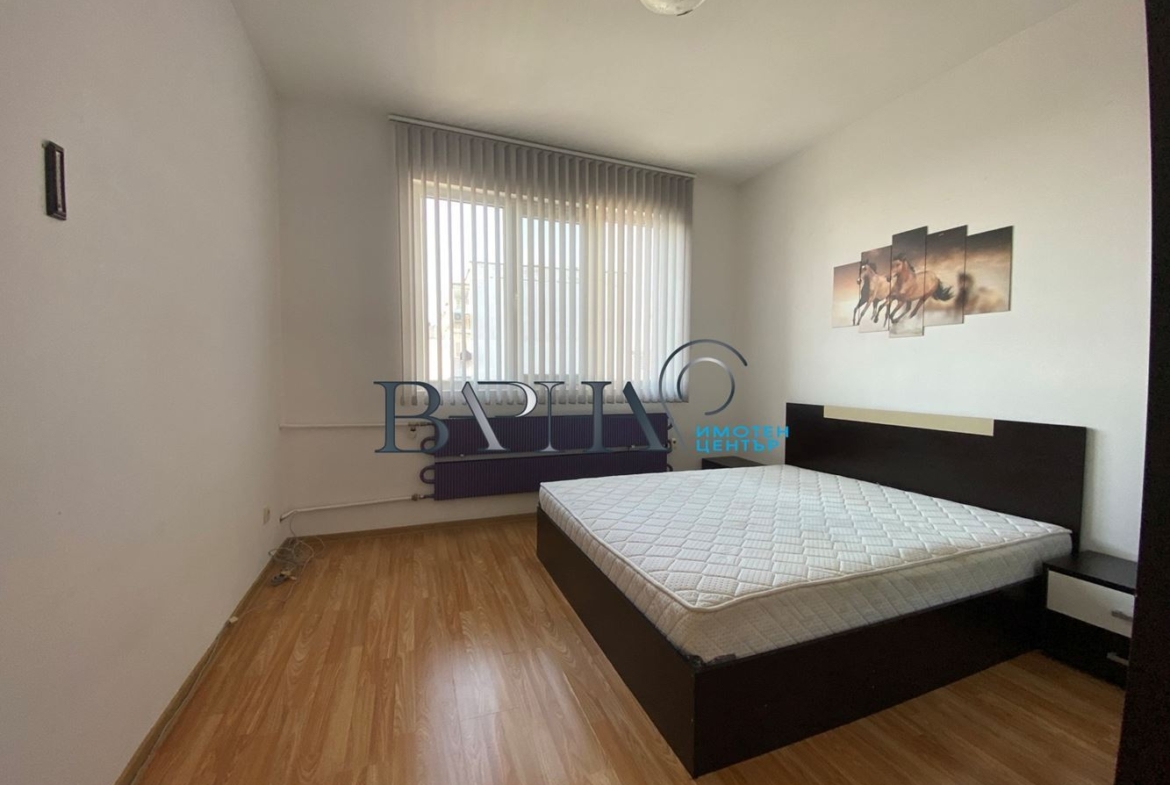 2-стаен - Варна, Младост 2 - 0