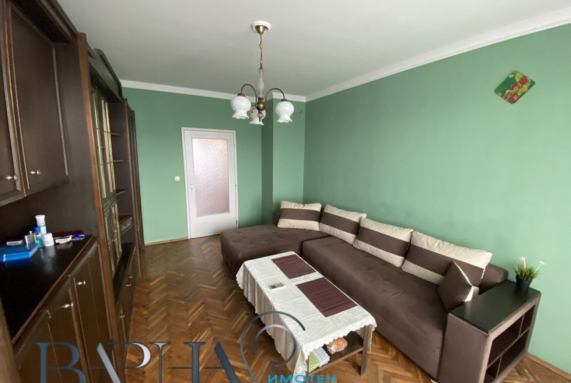 3-стаен - Варна, Генералите - 0