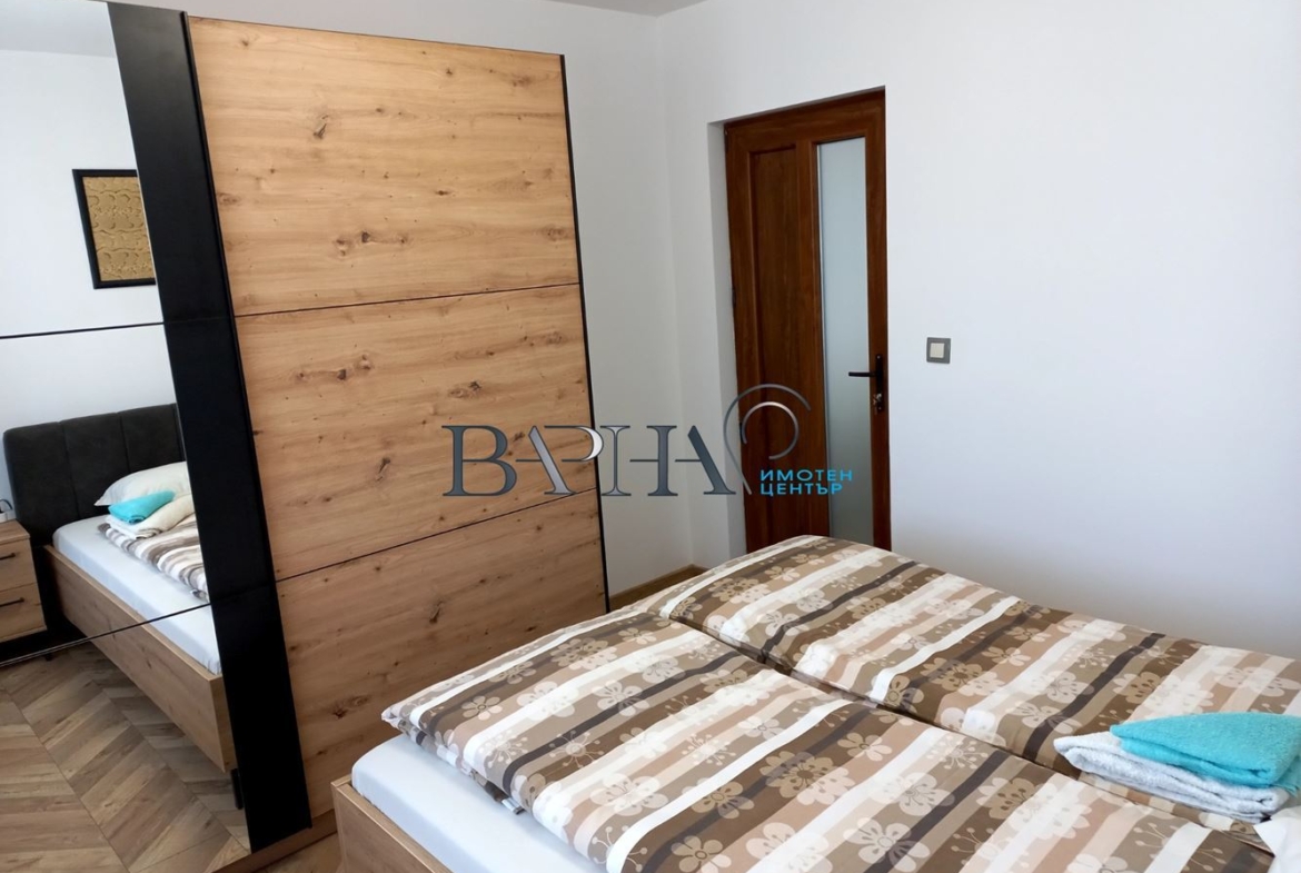 3-стаен - Варна, Лятно кино Тракия - 0