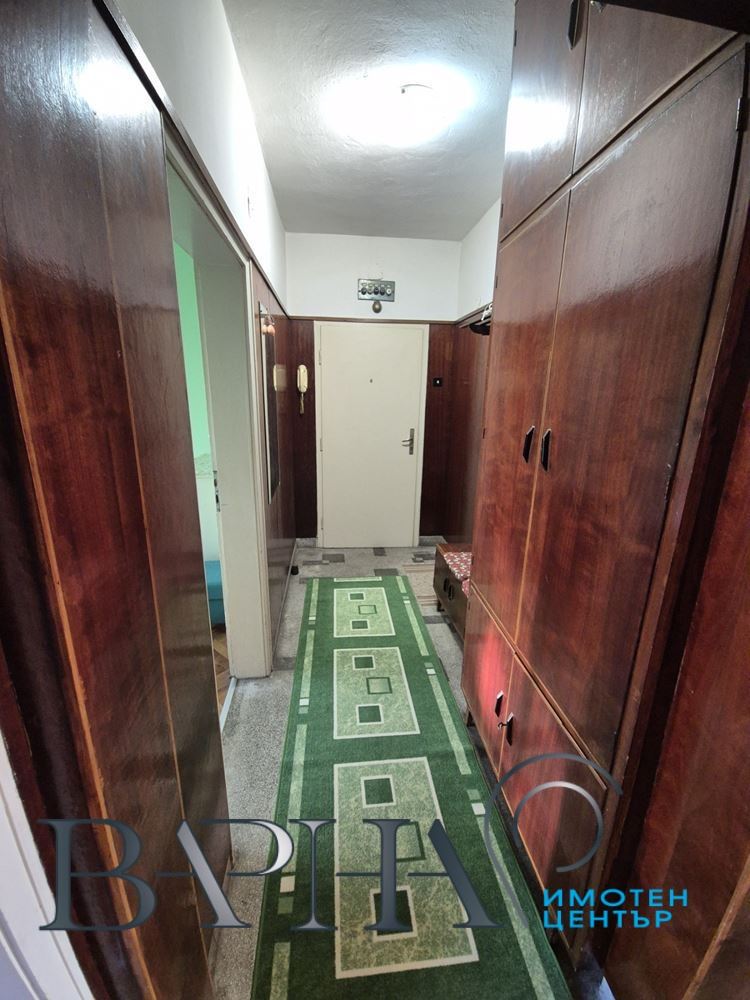 3-стаен - Варна, Колхозен пазар - 0