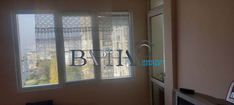 Продава Гарсониера След Ремонт в кв. Владиславово - 0