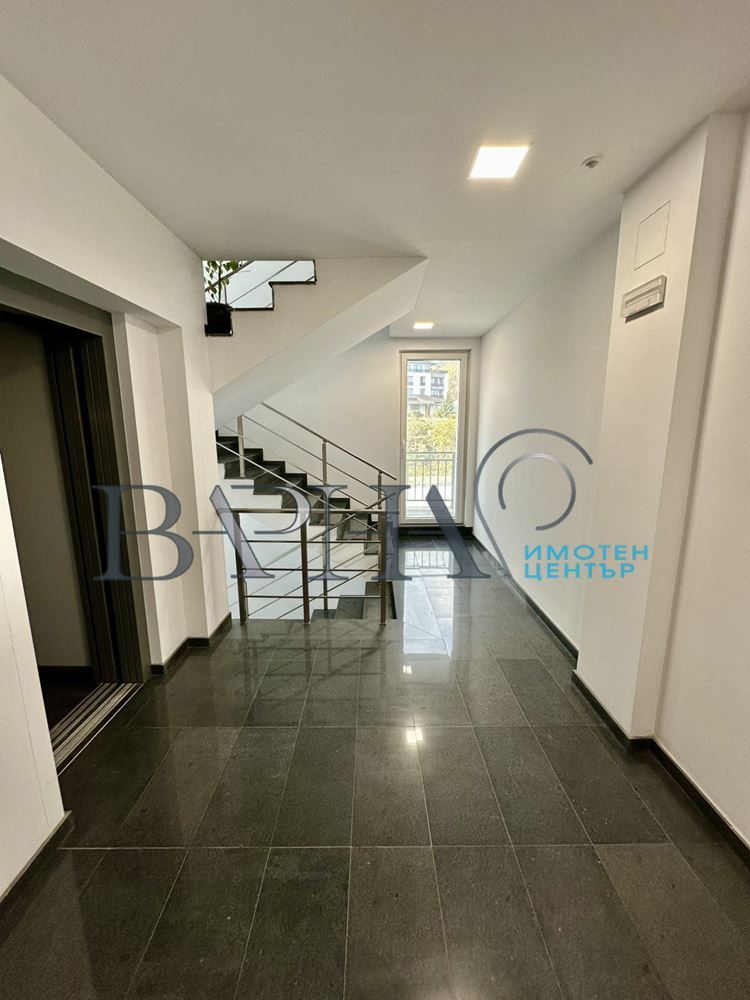 3-стаен - Варна, Цветен - 0