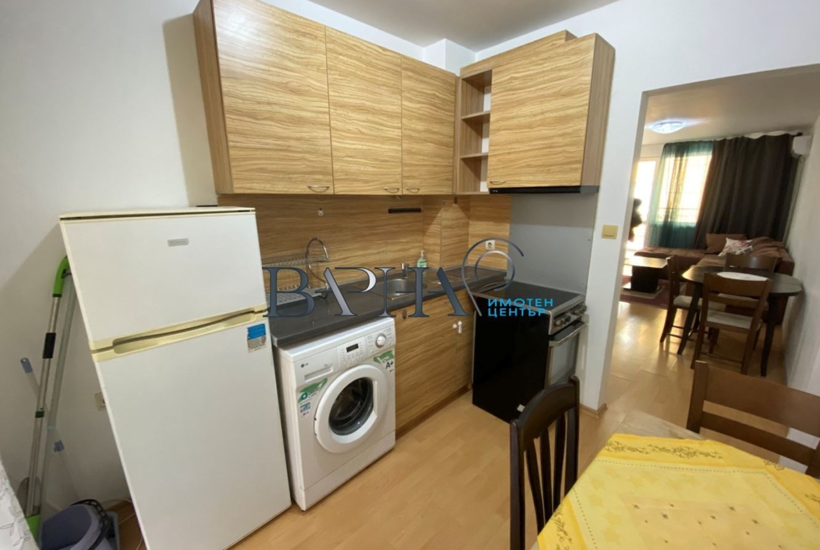 2-стаен - Варна, Лятно кино Тракия - 0