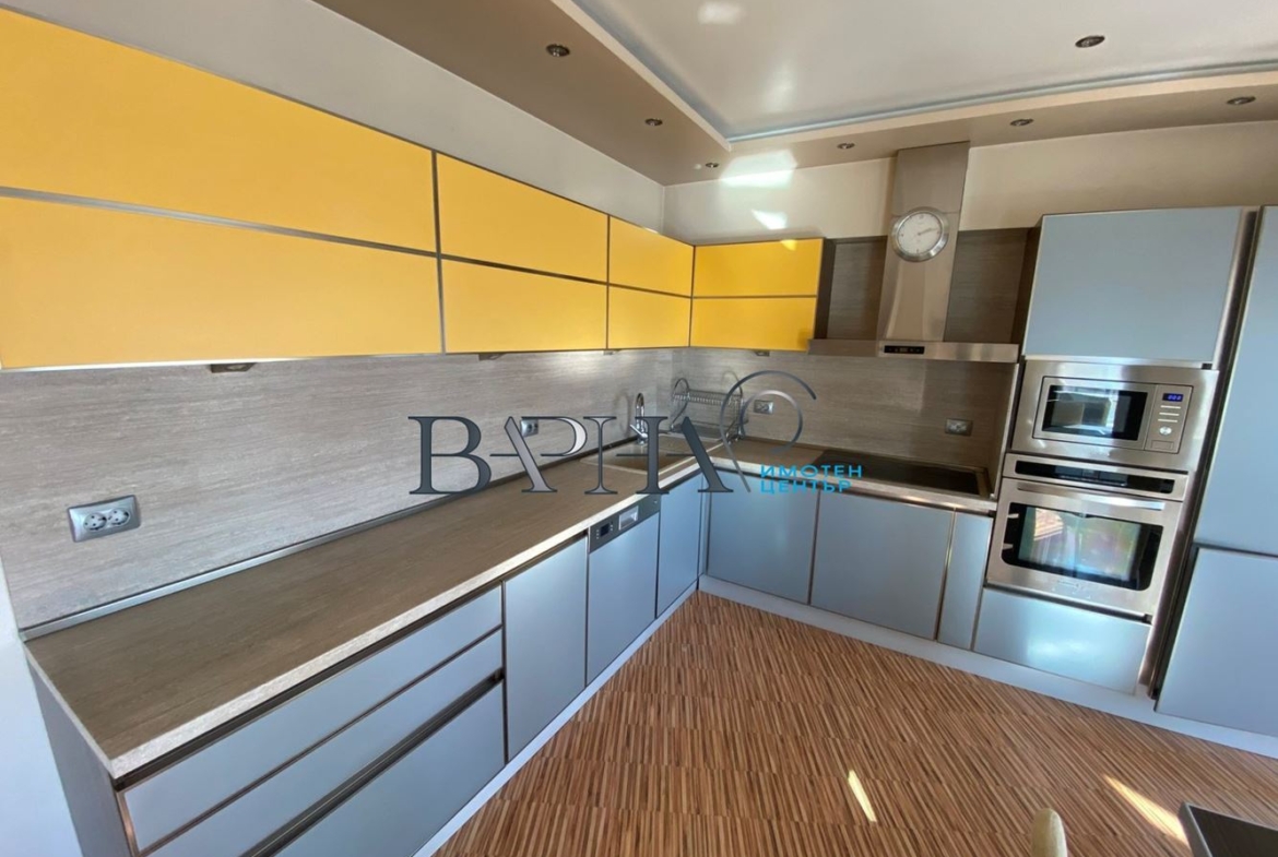 4-стаен - Варна, Погребите - 0