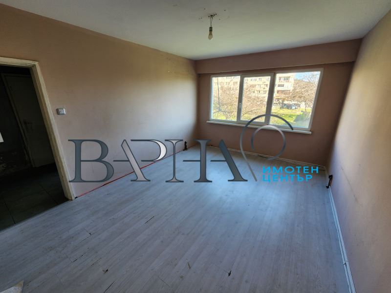 Продава Гарсониера в Панелен Блок - 0