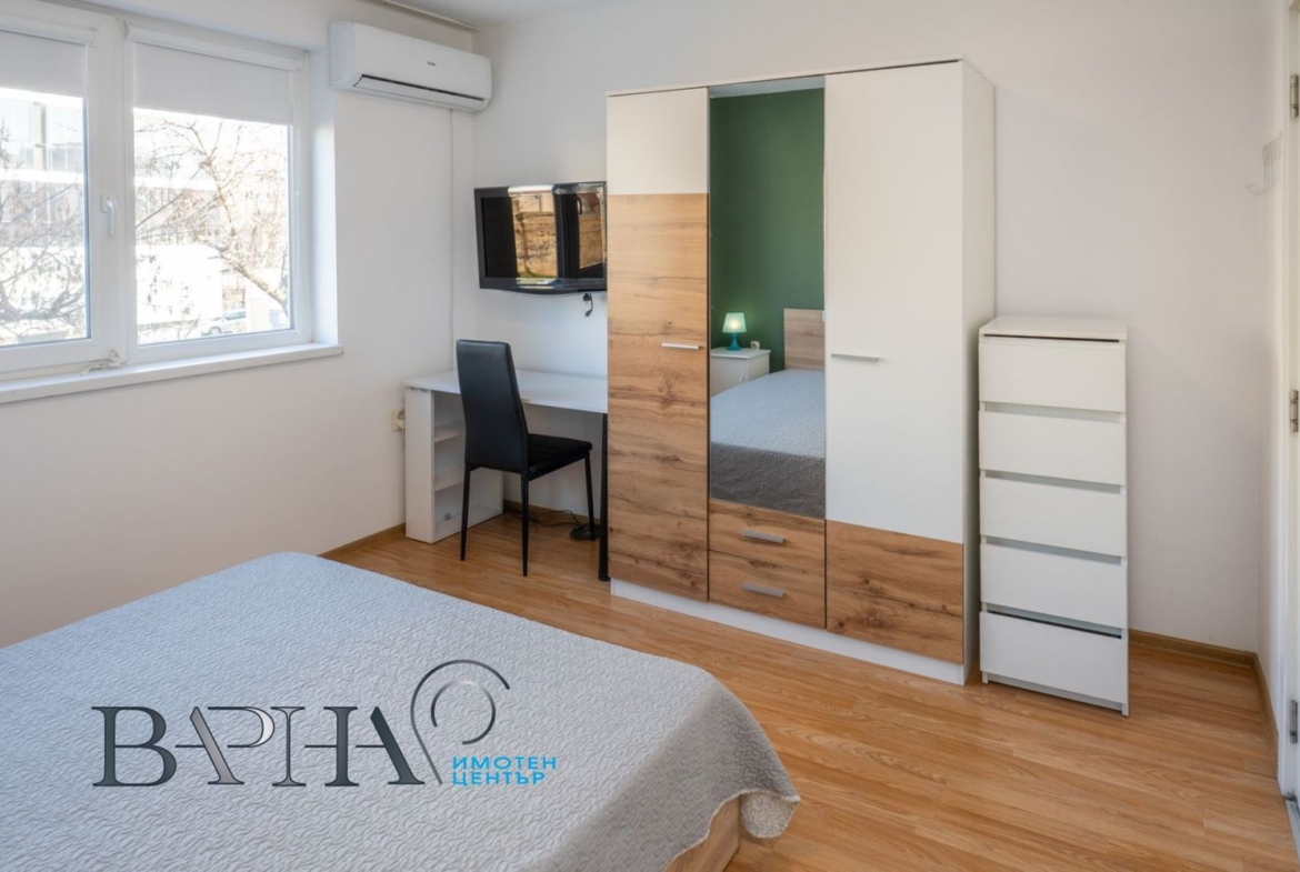 3-стаен - Варна, Лятно кино Тракия - 0